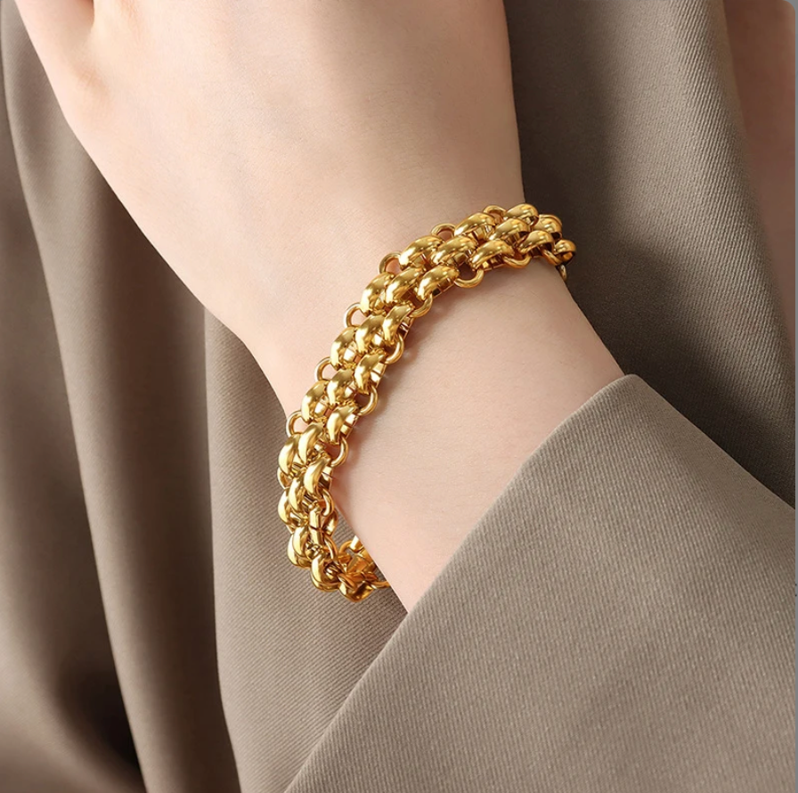 Hazel Necklace & Bracelet Set