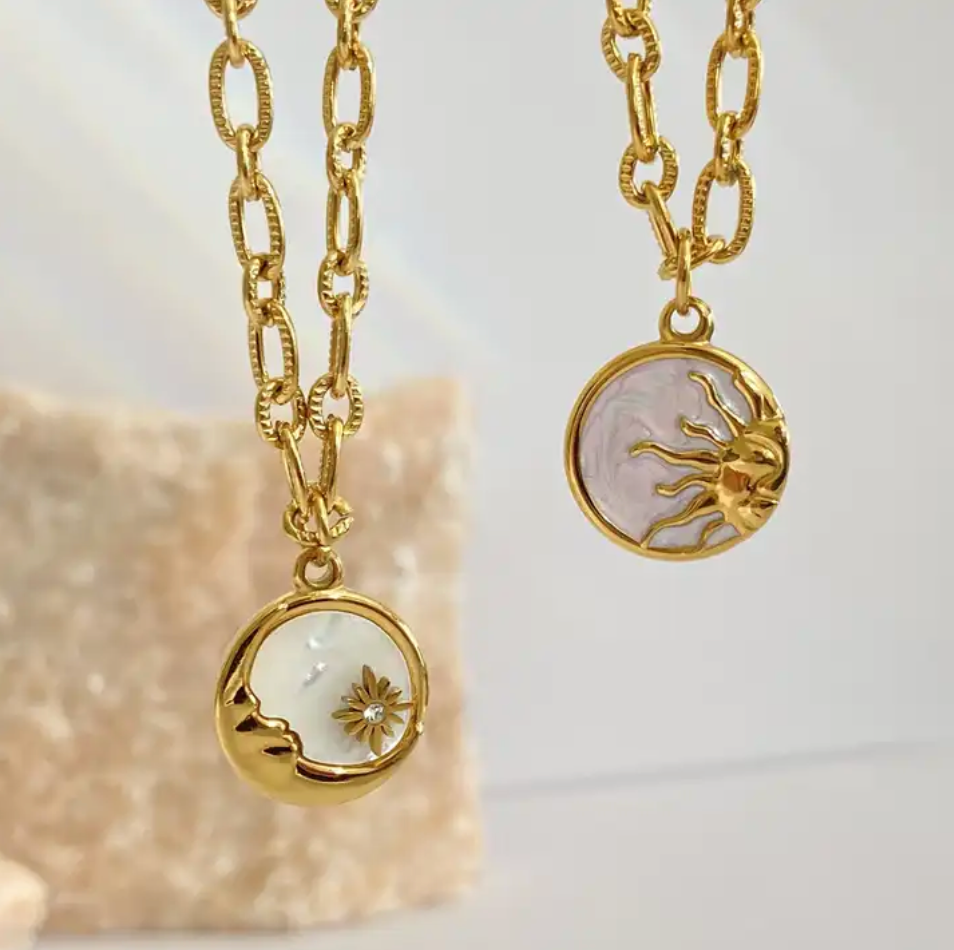 Luna Necklace