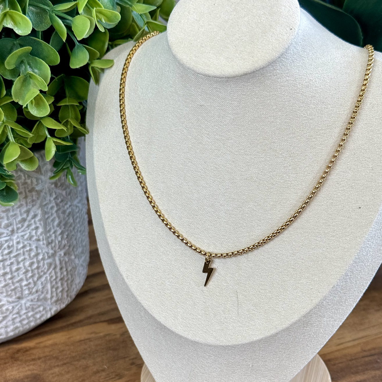 Volt Necklace