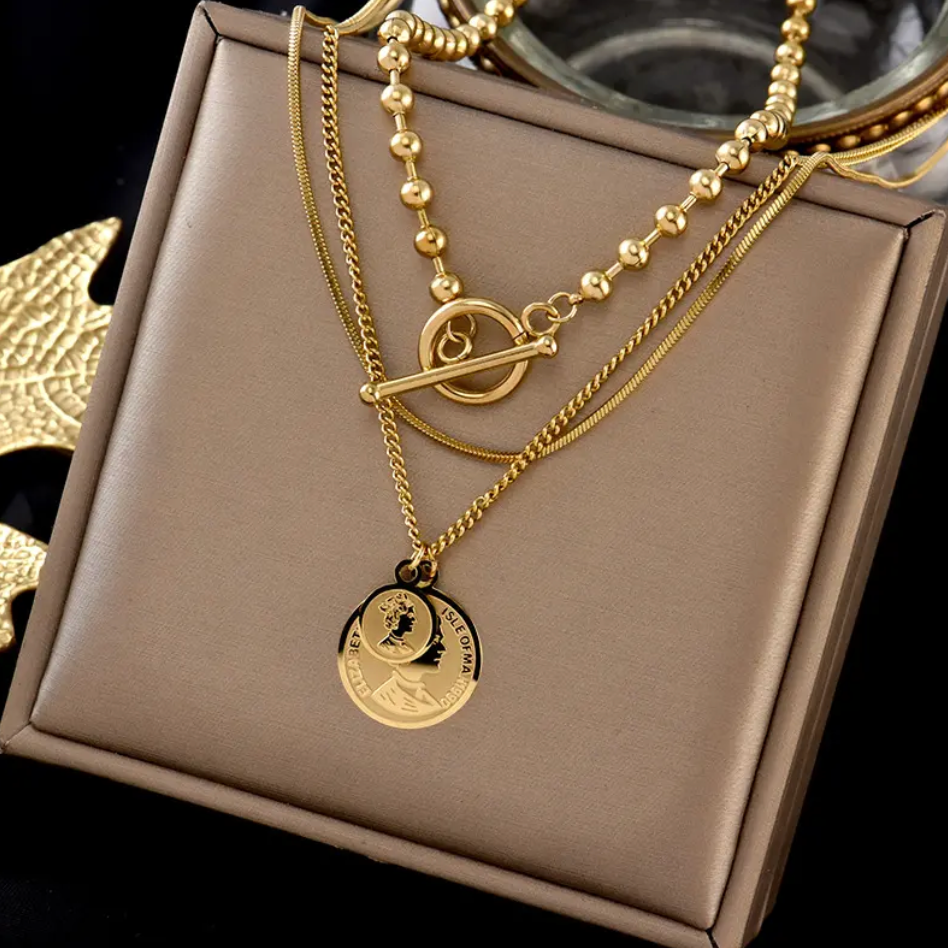 Lilibet  Layered Necklace Set