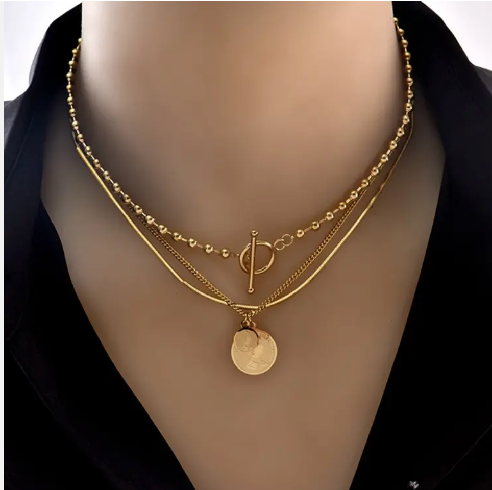 Lilibet  Layered Necklace Set